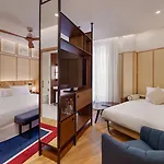 Hotel H10 Madison