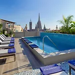 H10 Madison Hotel 4*