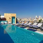 Hotel H10 Madison
