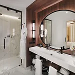 H10 Madison Hotell Barcelona