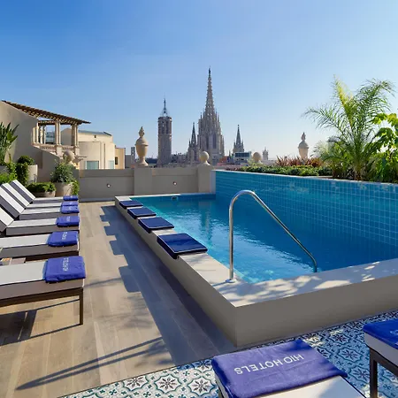 H10 Madison Hotel 4*