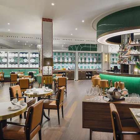 Hotel H10 Madison 4*