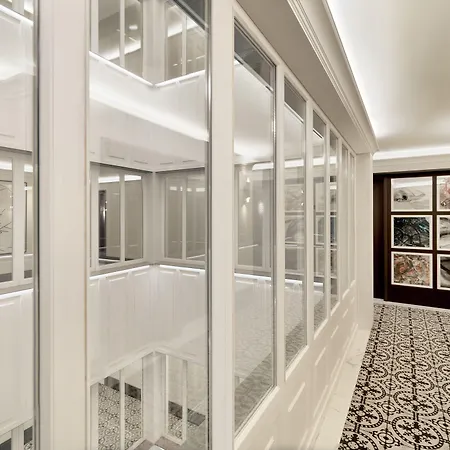 H10 Madison Hotel Barcelona