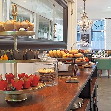 Hotel H10 Madison Barcelona