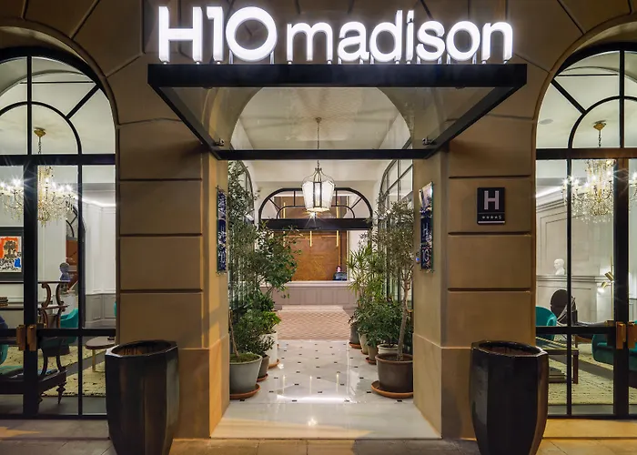 Hotel H10 Madison 4*