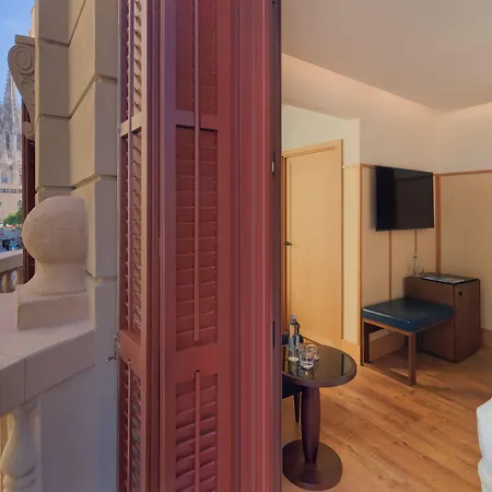فندق H10 Madison 4*